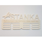 Dřevěný držák na medaile s názvem a laserem vyrytým textem 45cm parkurové jízda