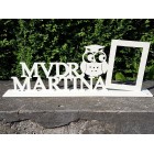 Dárek na promoce Mvdr. stojan s názvem na míru