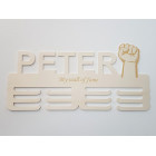 Dřevěný držák na medaile s laserováním 45cm pěst