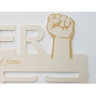 Dřevěný držák na medaile s laserováním 45cm pěst