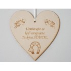 Dřevěná tabulka 17cm - Tady bydlí štěstí