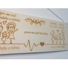 Dřevěná tabulka příběh rodiny šířka 55cm