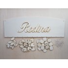 Dřevěný rodinný kalendář typu C s nápisem "Rodina" CS