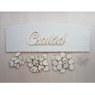 Dřevěný rodinný kalendář typ C s nápisem "Család"