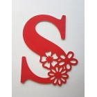 Dřevěné písmeno se 3 květiny 30cm