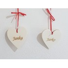 Dřevěná cedulka RODINA šířka 30cm-2ks srdíčka