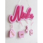 Jméno na zeď s pozadím a údaji dárek od prarodičů