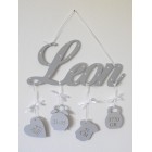 Dřevěné jméno s údaji barva šedá