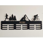 Dřevěný věšák na medaile atletiky s malbou 55 cm a s rytím