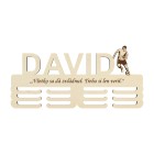 Dřevěný držák na medaile s laserováním 45cm fotbal