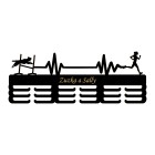 Dřevěný věšák na medaile malovaný 55 cm s vygravírovaným motivem agility