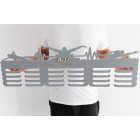 80cm dřevěný věšák na medaile + malování + jméno + plavání