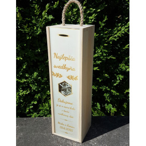 Dřevěný svatební obal