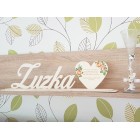 Stojan s křestním jménem a srdíčkem