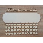Dřevěný rodinný kalendář typu A s nápisem "Kalendář narozenin"