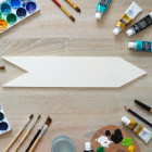 Dřevěná svatební šipka s výřezem