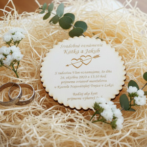 Dřevěné oznámení na svatbu kruh 110mm