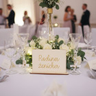 Stůl pro rodinu ženicha