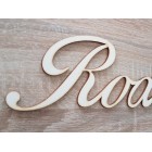 Nápis "Rodina" s ohořelými hranami k rodinnému kalendáři