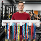 80cm dřevěný věšák na medaile BEZ MĚNA A SPORTU