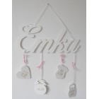 Dřevěná tabule s údaji barva bílá