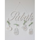 Dřevěná tabule s údaji barva bílá