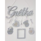 5 visících doplňků s názvem barva šedá