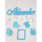 5 visacích doplňků s názvem barva modrá